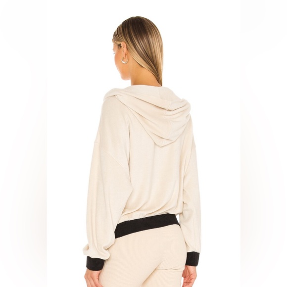 L'Academie Ciara Hoodie Revolve  in Beige & Black Size Small - Picture 4 of 9